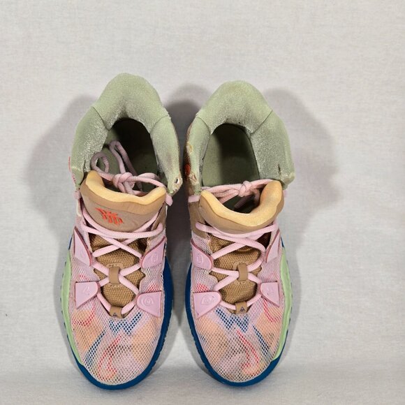 NIKE Kyrie 7 Exclusive "1 World 1 People" Regal Pink Sneakers Women's Size 8. - Picture 9 of 17